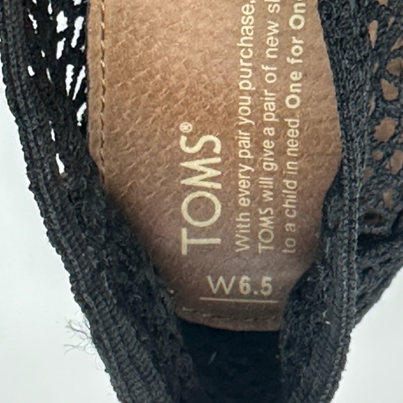 (2 Pairs) TOMS Women's (1) Turquoise‎ (1) Black Lace Flats (S50) - Picture 8 of 13